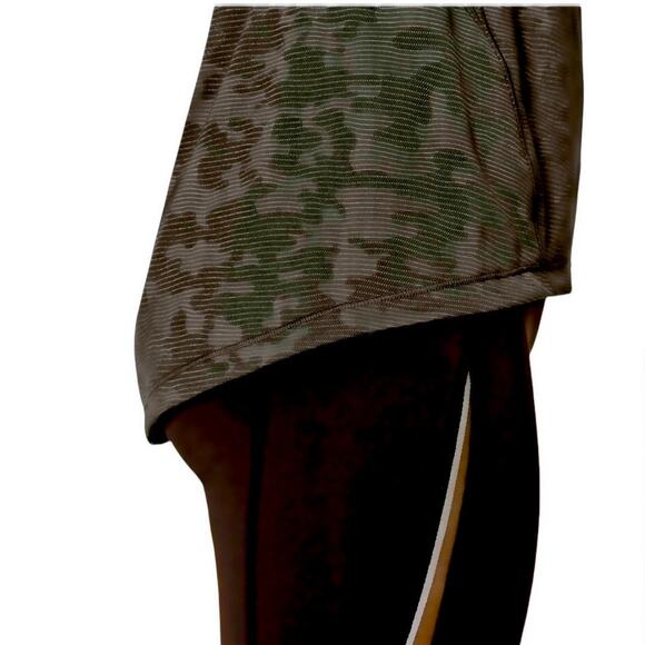 Lululemon Miles Ahead Short Sleeve (Camo) Deep Camo Green Size 6 NEW - Picture 5 of 6